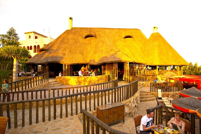 THE CROCODILE CLUB 12