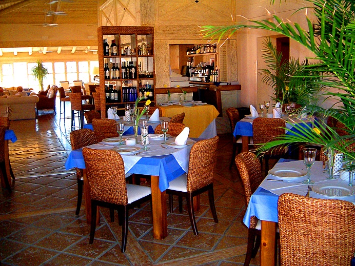 CLUB HOUSE RESTRAUNT