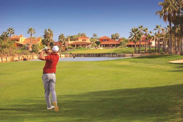 Golfer 80 1209 SKY 01 CMYK