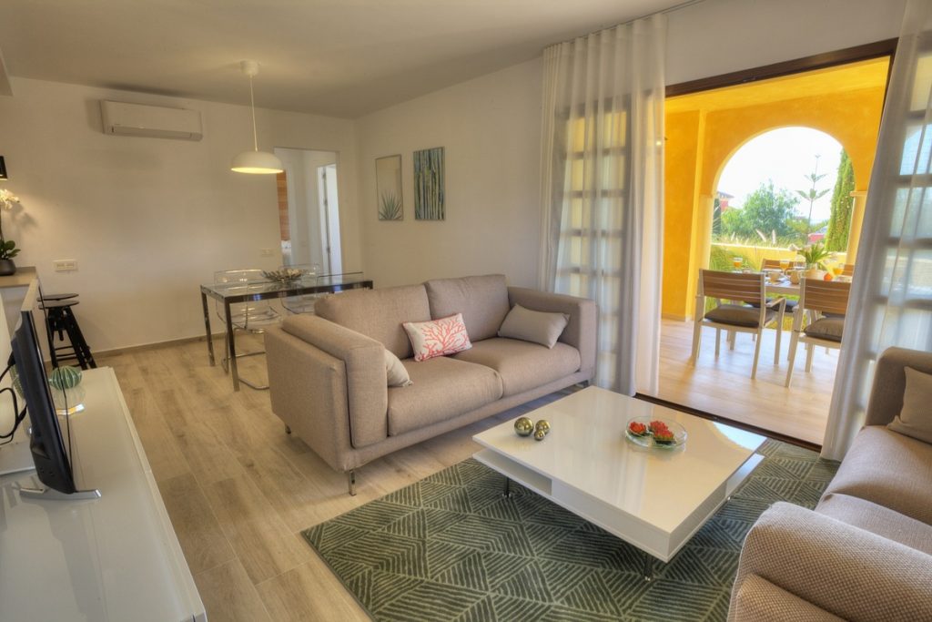 DSG-Photos-145 Las Sierras-LivingRoomC